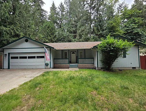 21835 Crest Ln SE Photo 1
