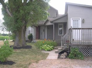 5876 Vorndran Rd, New Washington, OH 44854