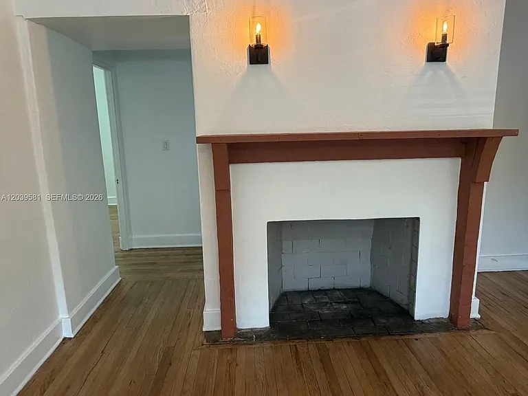 245 SW 24th Rd — Photo 7