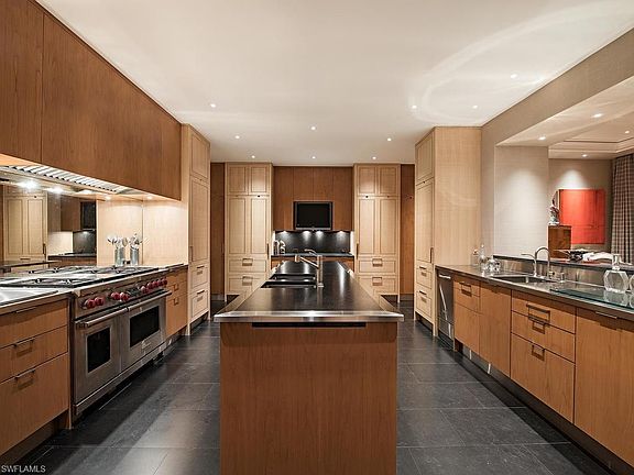 5th image of 868 5th Ave S APT 2-A