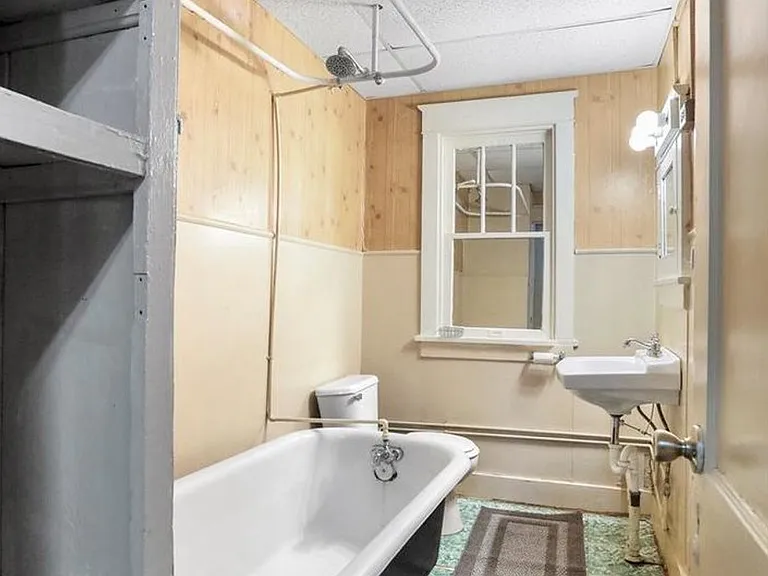 414 High St Unit 2 - Full Bathroom (shelving for linens)