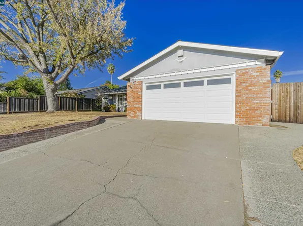 2327 Minaret Dr, Martinez, CA 94553