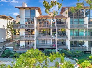 8317 Marina Pacifica Dr N, Long Beach, CA 90803