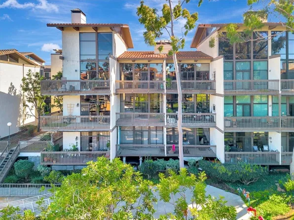 8317 Marina Pacifica Dr N, Long Beach, CA 90803