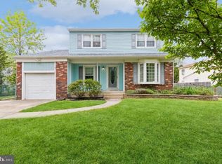 111 Meadow Ln, Marlton, NJ 08053