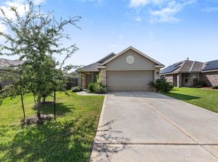8635 Wooster Trails Dr, Baytown, TX 77521