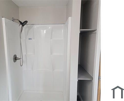 3rd image of 215 Natoma St #B