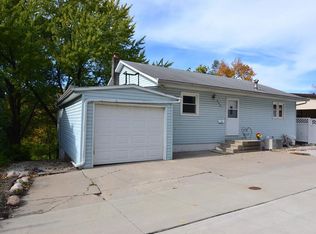 603 3rd Street Pl, Nevada, IA 50201