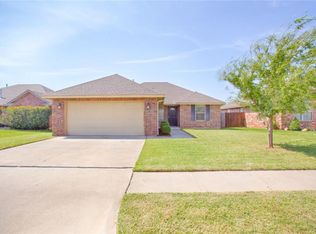 3225 Tenkiller Ct, Yukon, OK 73099
