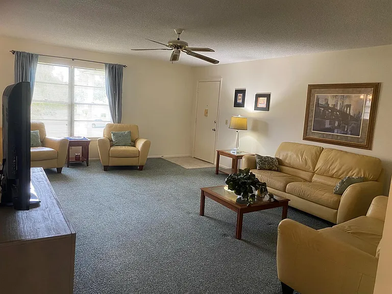 26 Lake Vista Trl #201 — Photo 10