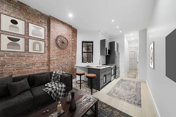 Rented by Vector New York, LLC | media 28