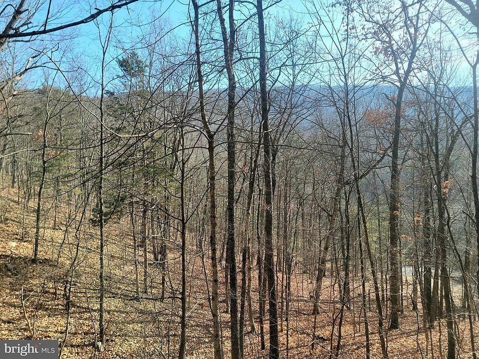 2nd image of Moreland Gap Rd