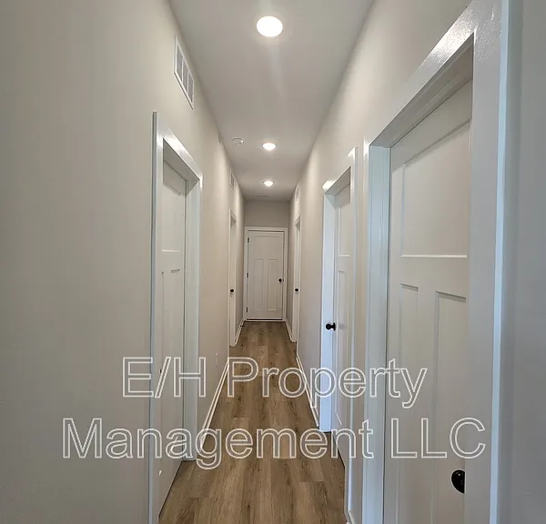 12195 N Fennec — Photo 15