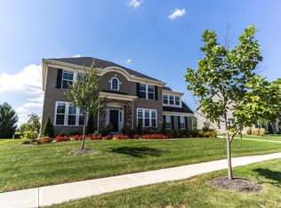 5672 Newtonmore Pl, Dublin, OH 43016