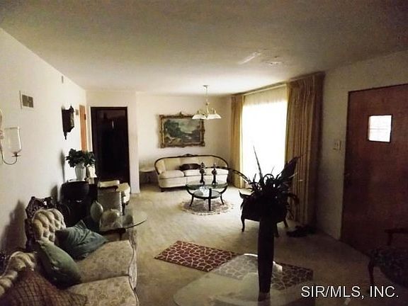 4th image of 31 Vieux Carre Dr