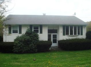 96 E Pembroke Rd, Danbury, CT 06811