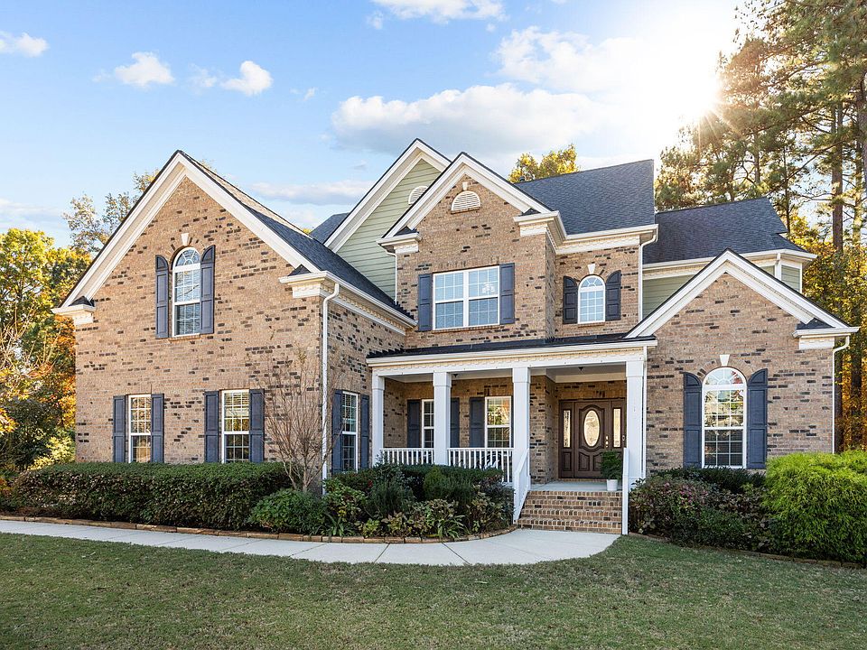 1st image of 116 Vintage Hill Cir