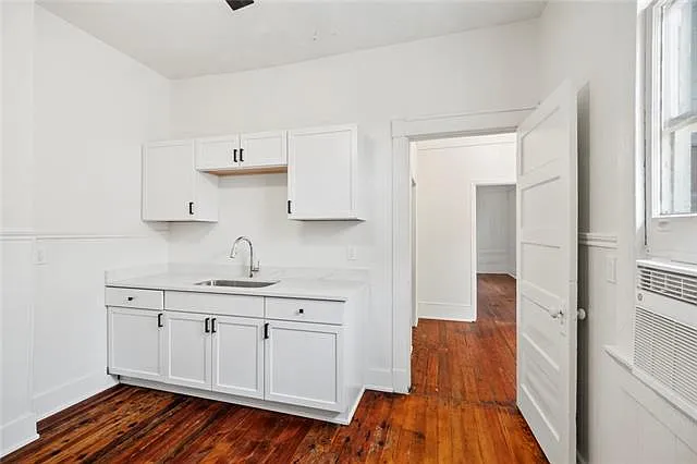2309 Leonidas St — Photo 8