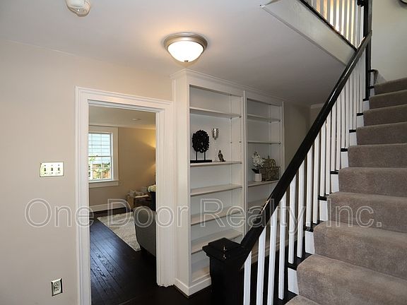 5th image of 119 Griffin Ave