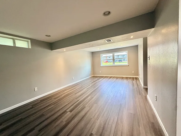3002 12th Ave SW — Photo 13