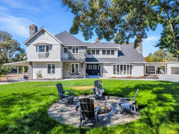 235 Kalana Ave, Morgan Hill, CA 95037
