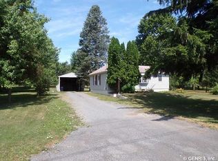 49 Auburn Rd, Seneca Falls, NY 13148