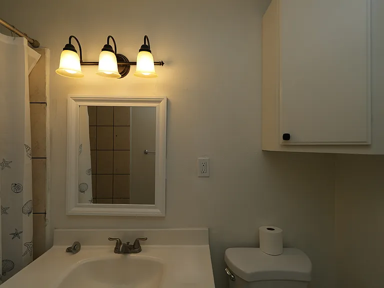 8115 E 3rd St #3 — Photo 9