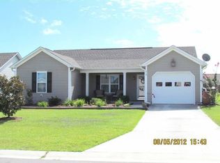 215 Red Carnation Dr, Holly Ridge, NC 28445