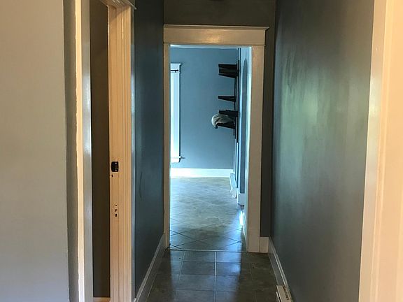 5th image of 224 Page St NE #2