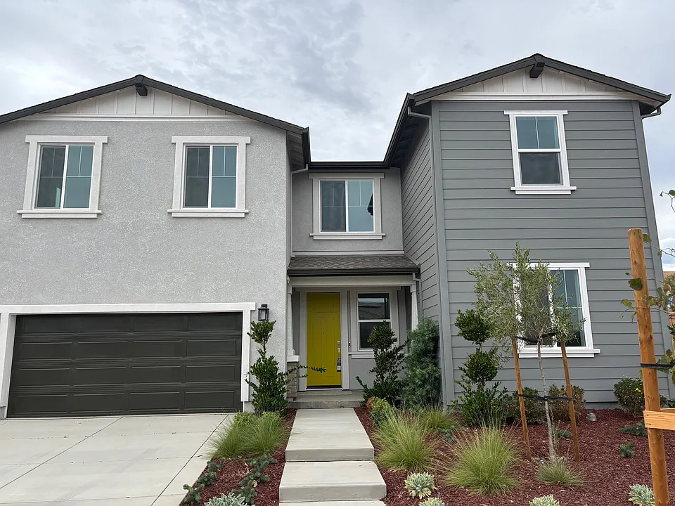 2912 Dapper St