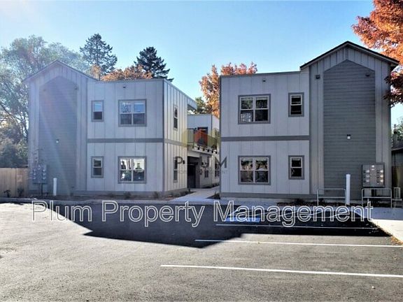 3rd image of 808 Prince St #203