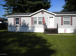 14 Indiana Ave, Queensbury, NY 12804