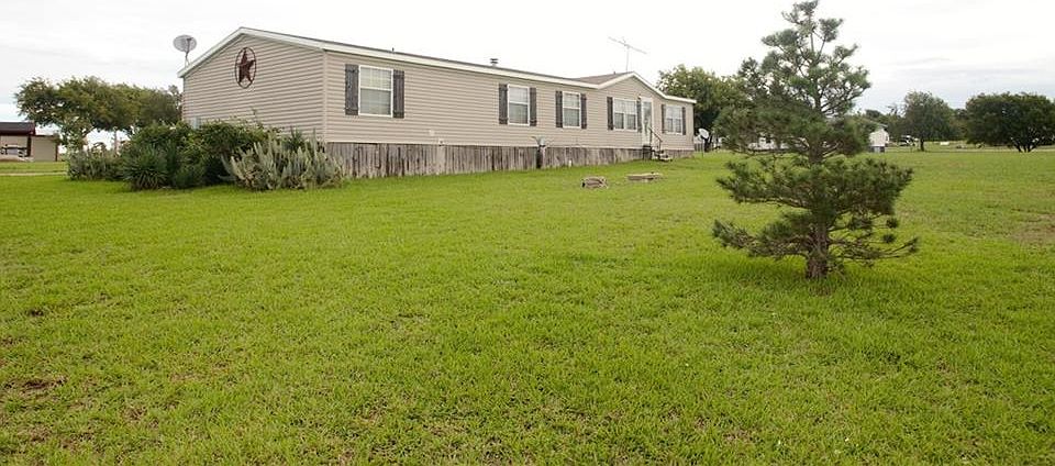 1st image of 105 Fossil Creek Cir