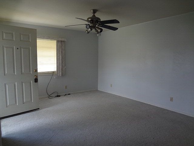 1st image of 1411 Park Ave