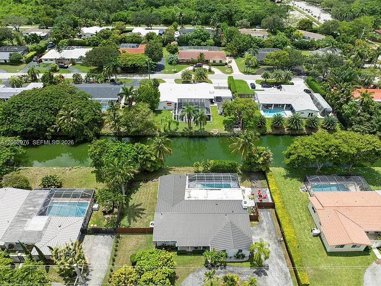 16840 SW 87th Ave — Photo 22