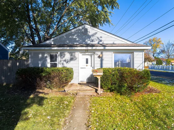 95 Chopin Ave, Troy, MI 48083