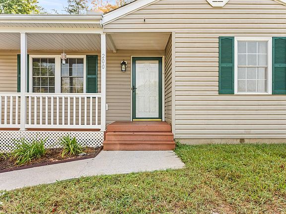 4th image of 200 Reno Dr