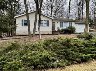 6305 Deer Dr S, East Stroudsburg, PA