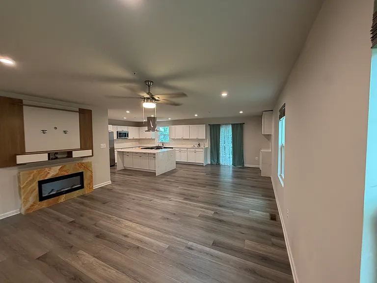 54 Goldspire Dr — Photo 9