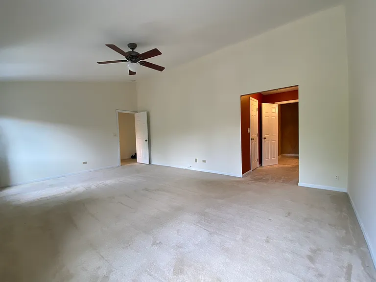 543 W Parkside Dr — Photo 29