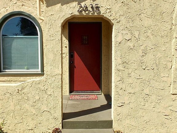 2nd image of 2635 Daisy Ave