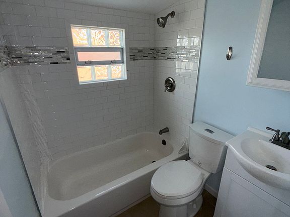 4th image of 4369 Matson Ave #2