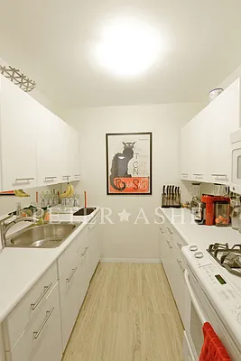 Sold by Peter Ashe | media 5