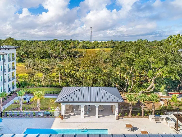 Sparkling Swimming Pool
