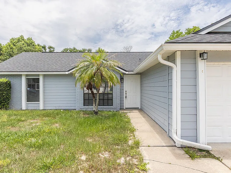 2254 Matthew Cir — Photo 2