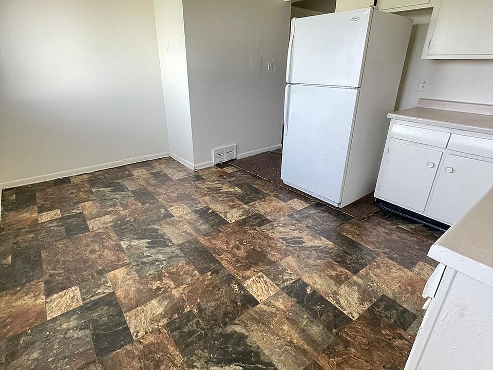 1st image of 8918 W Carmen Ave APT 4