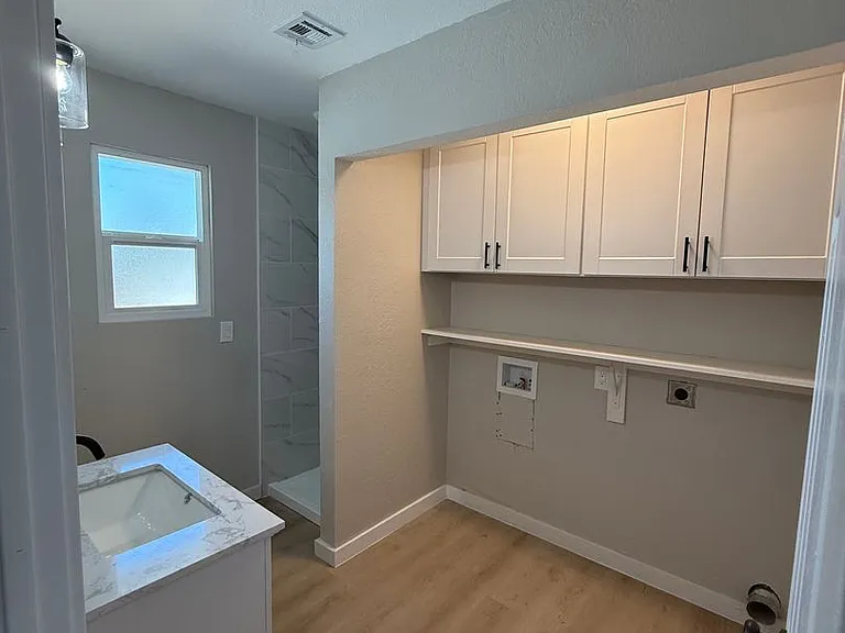 316 E Dunbar Dr — Photo 29