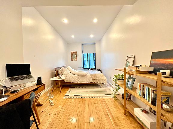 2nd image of 354 Broome St APT 3A