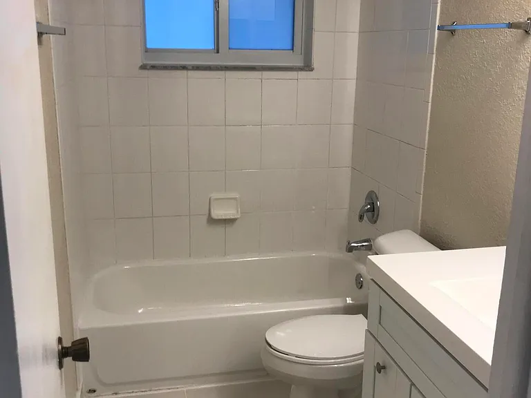 7850 Camino Real #O-201 — Photo 6