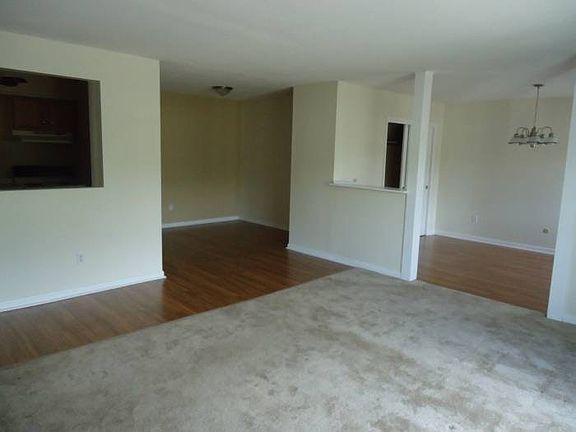 4th image of 250 Boyd Ave